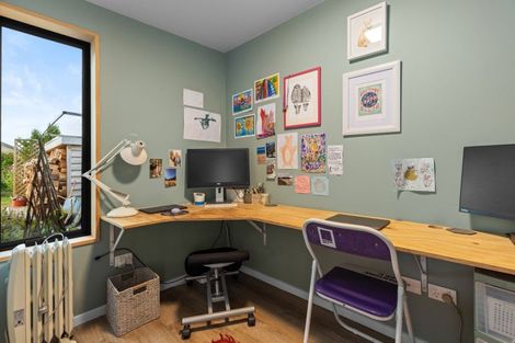 Photo of property in 3 Doug Ledgerwood Drive, Wanaka, 9305