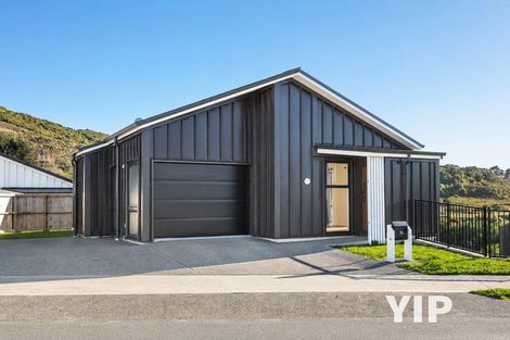 Photo of property in 36 Hokioi Drive, Kenepuru, Porirua, 5022