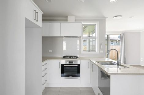 Photo of property in 3/32 Forsyth Street, Saint Andrews, Hamilton, 3200