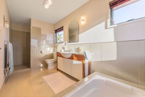 Photo of property in 62 Voyager Drive, Gulf Harbour, Whangaparaoa, 0930