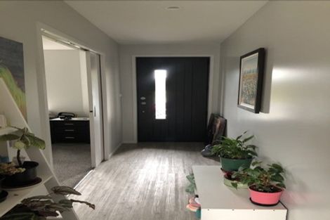 Photo of property in 16 Tarn Close, Pyes Pa, Tauranga, 3112