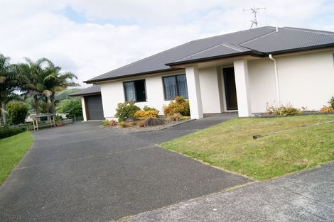 Photo of property in 76 Osprey Drive, Welcome Bay, Tauranga, 3112