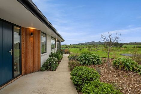 Photo of property in 2b Gossling Street, Okato, 4335