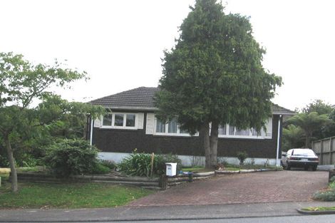 Photo of property in 146 Edmonton Road, Te Atatu South, Auckland, 0610