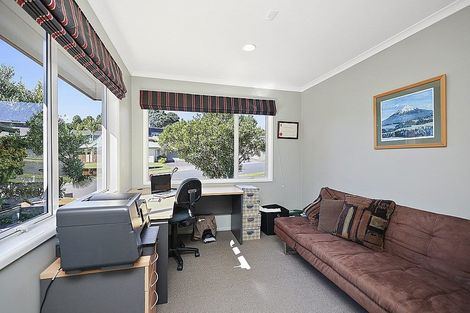 Photo of property in 71 Karamea Street, Whalers Gate, New Plymouth, 4310