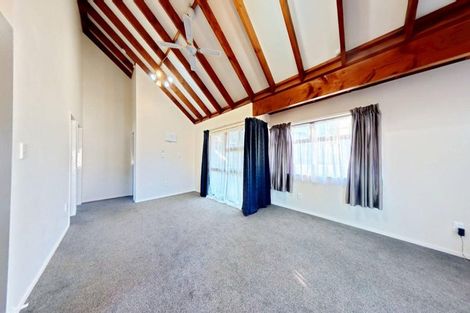Photo of property in 214 Puriri Street, Castlecliff, Whanganui, 4501