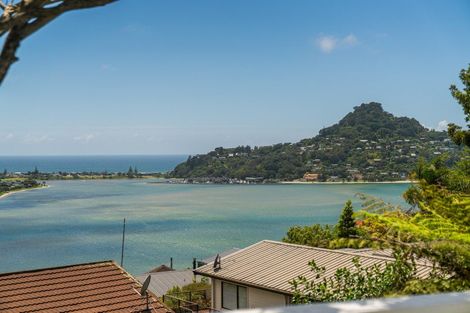 Photo of property in 2 Tairua Heights, Tairua, 3508
