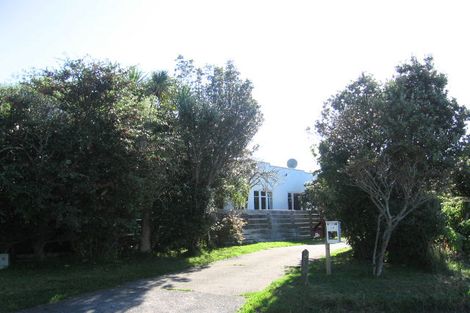 Photo of property in 2/1 Hawtrey Terrace, Johnsonville, Wellington, 6037