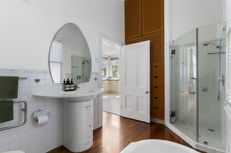 Photo of property in 11 Herne Bay Road, Herne Bay, Auckland, 1011