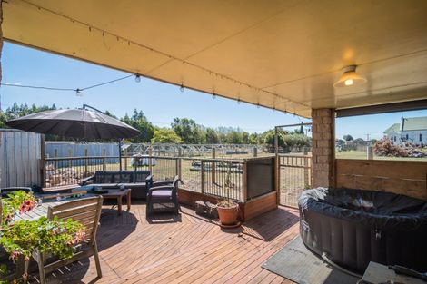 Photo of property in 32 Thackeray Street, Saint Andrews, 7988