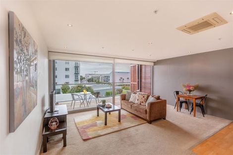 Photo of property in 304c/14 West Quay, Ahuriri, Napier, 4110