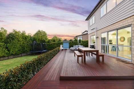 Photo of property in 31 Syrah Crescent, Ranui, Auckland, 0612