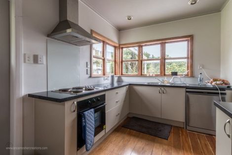 Photo of property in 4 Huia Street, Tawa, Wellington, 5028