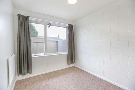 Photo of property in 8/20a Dickson Crescent, Hornby, Christchurch, 8042