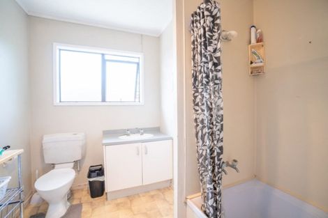Photo of property in 27 Mcleavey Drive, Kelvin Grove, Palmerston North, 4414