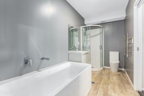 Photo of property in 3 Kopua Place, Whitby, Porirua, 5024