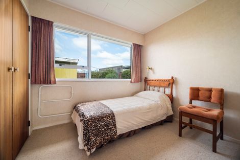 Photo of property in 10 Rameses Place, Pomare, Rotorua, 3015