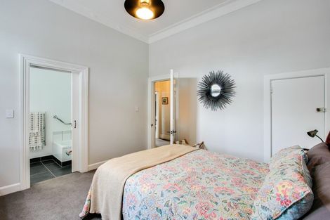 Photo of property in 2 Lucknow Road, Havelock North, 4130