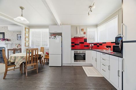 Photo of property in 17 Jameson Avenue, Fenton Park, Rotorua, 3010