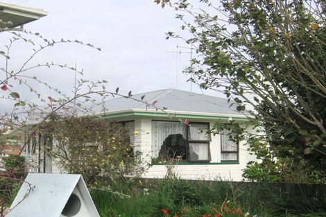 Photo of property in 204 Ngatai Road, Otumoetai, Tauranga, 3110
