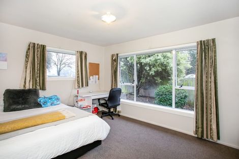Photo of property in 26 Curletts Road, Sockburn, Christchurch, 8042