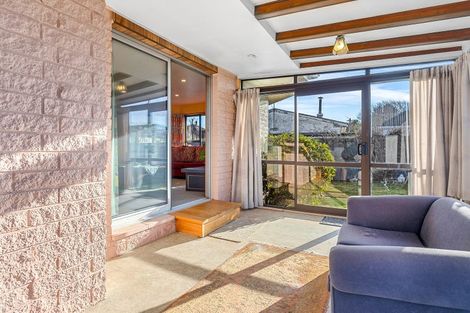 Photo of property in 7 Tenby Place, Avondale, Christchurch, 8061