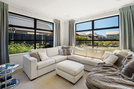 Photo of property in 9 Senecio Way, Papamoa Beach, Papamoa, 3118