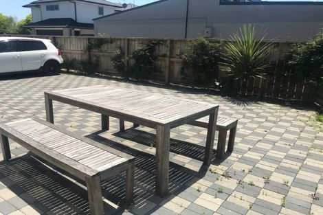 Photo of property in 2 Greensboro Street, Hamilton East, Hamilton, 3216