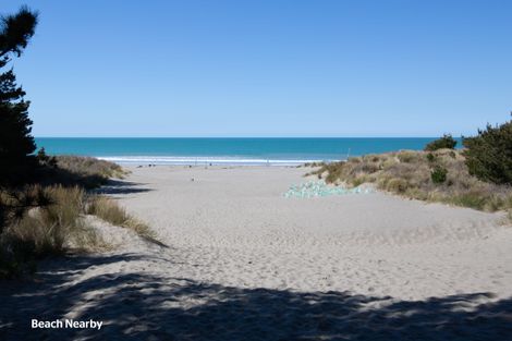 Photo of property in 34 Ferry Road, Woodend Beach, Kaiapoi, 7691