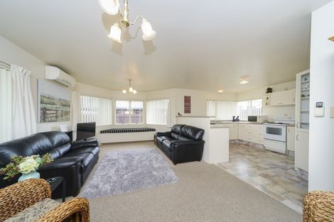 Photo of property in 16a Tui Mill Grove, Feilding, 4702
