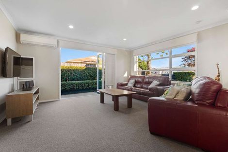 Photo of property in 49 Clare Street, Cambridge, 3434