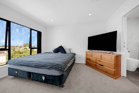 Photo of property in 70c Cargill Street, Papakura, 2110