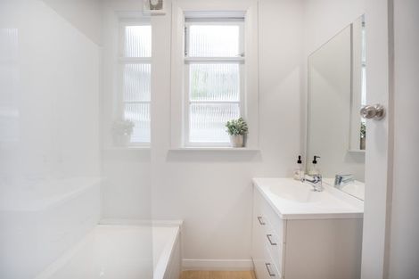 Photo of property in 75 Raukawa Street, Stokes Valley, Lower Hutt, 5019