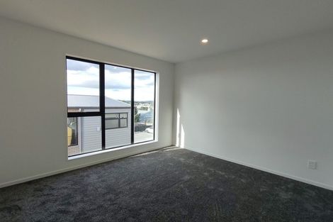 Photo of property in 2/7 Peverill Crescent, Papatoetoe, Auckland, 2025