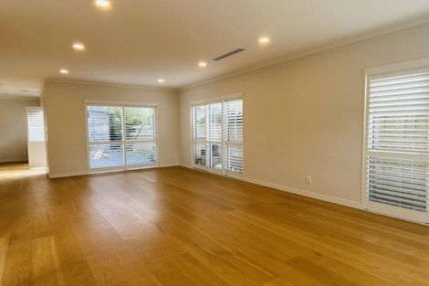 Photo of property in 21 Hangar Lane, Whenuapai, Auckland, 0618