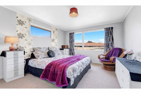 Photo of property in 6 Bowie Drive, Woodend, 7610