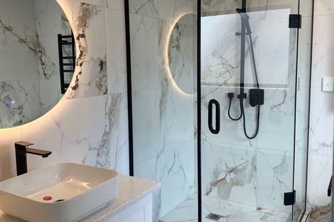 Photo of property in 17b Artesia Close, Shamrock Park, Auckland, 2016