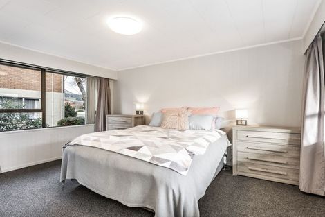 Photo of property in 2 Kent Place, Mosgiel, 9024