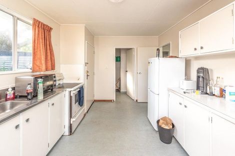 Photo of property in 93a Matai Street, Castlecliff, Whanganui, 4501