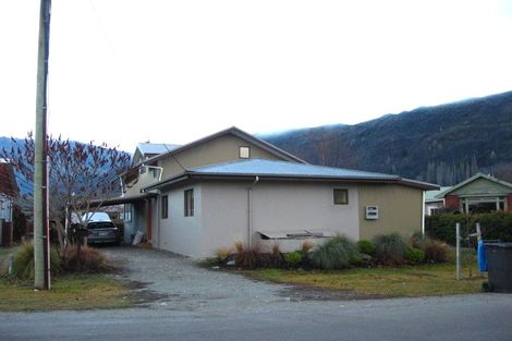 Photo of property in 9 Cornwall Street, Arrowtown, 9302