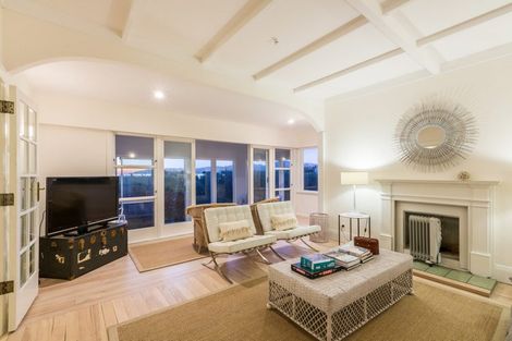 Photo of property in 13 Kohutuhutu Road, Raumati Beach, Paraparaumu, 5032