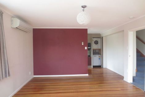 Photo of property in 60 Beazley Avenue, Paparangi, Wellington, 6037