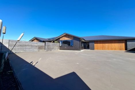 Photo of property in 5 Wheki Lane, Inglewood, 4330