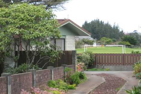 Photo of property in 13a Julian Place, Westown, New Plymouth, 4310