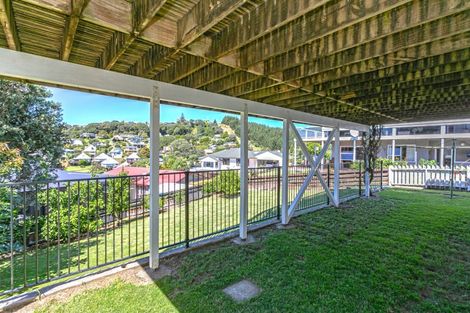 Photo of property in 107 Titiro Place, Onemana, Whangamata, 3691