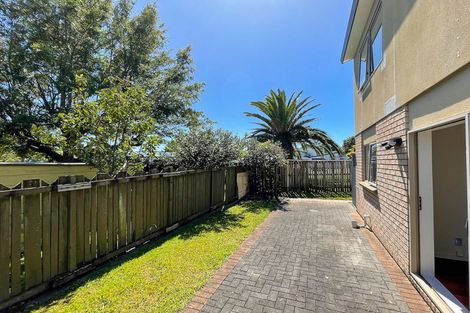 Photo of property in 182a Lake Road, Belmont, Auckland, 0622