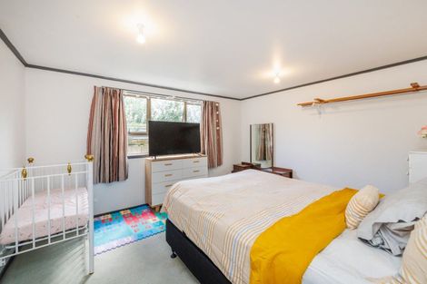 Photo of property in 21 Aru Street, Tangimoana, 4822