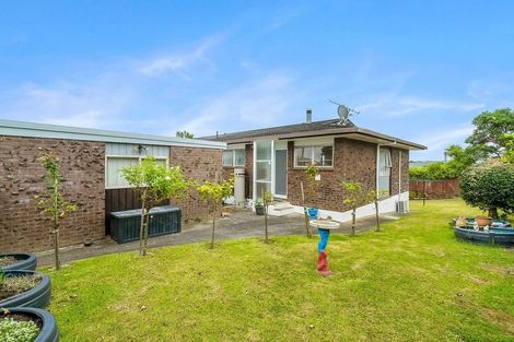 Photo of property in 3/38 Kirrie Avenue, Te Atatu South, Auckland, 0610