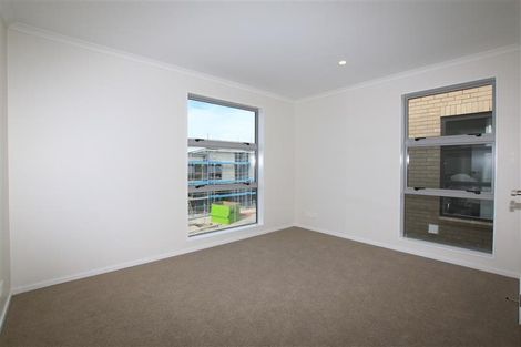 Photo of property in 5 Spotted Dove Road, Hobsonville, Auckland, 0616