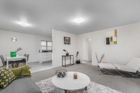 Photo of property in 2/56 Jellicoe Road, Manurewa, Auckland, 2102